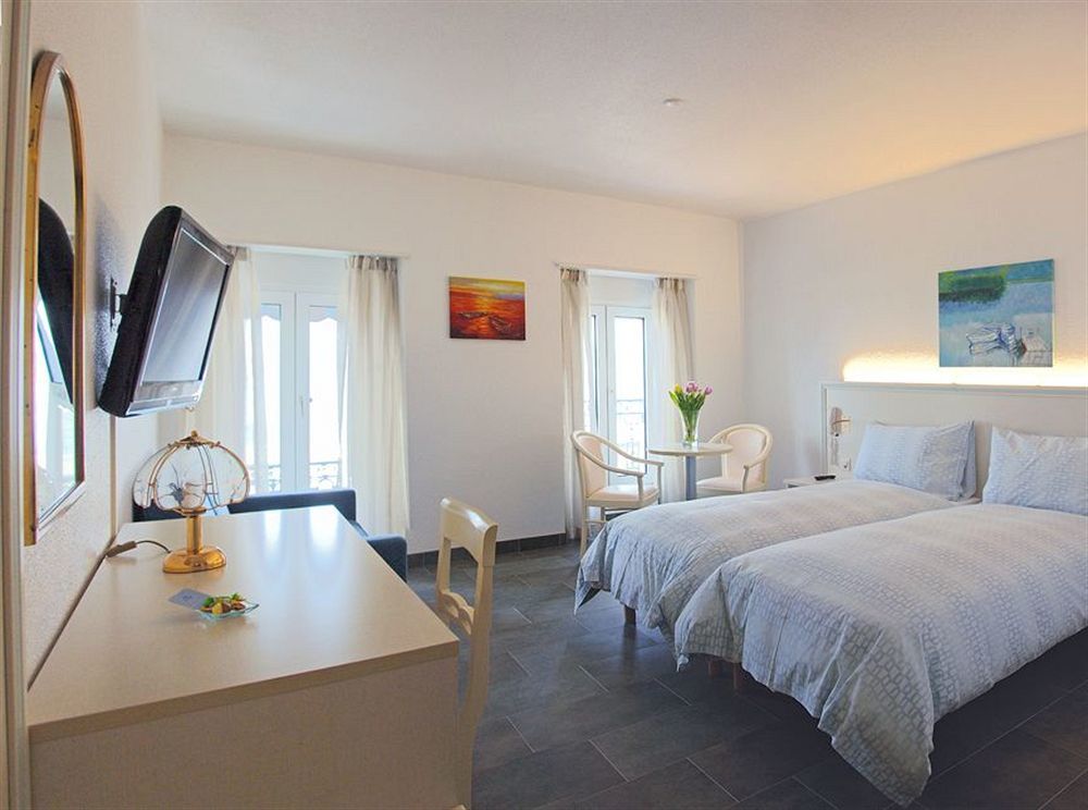Hotel Du Port 빌레뉴브 외부 사진
