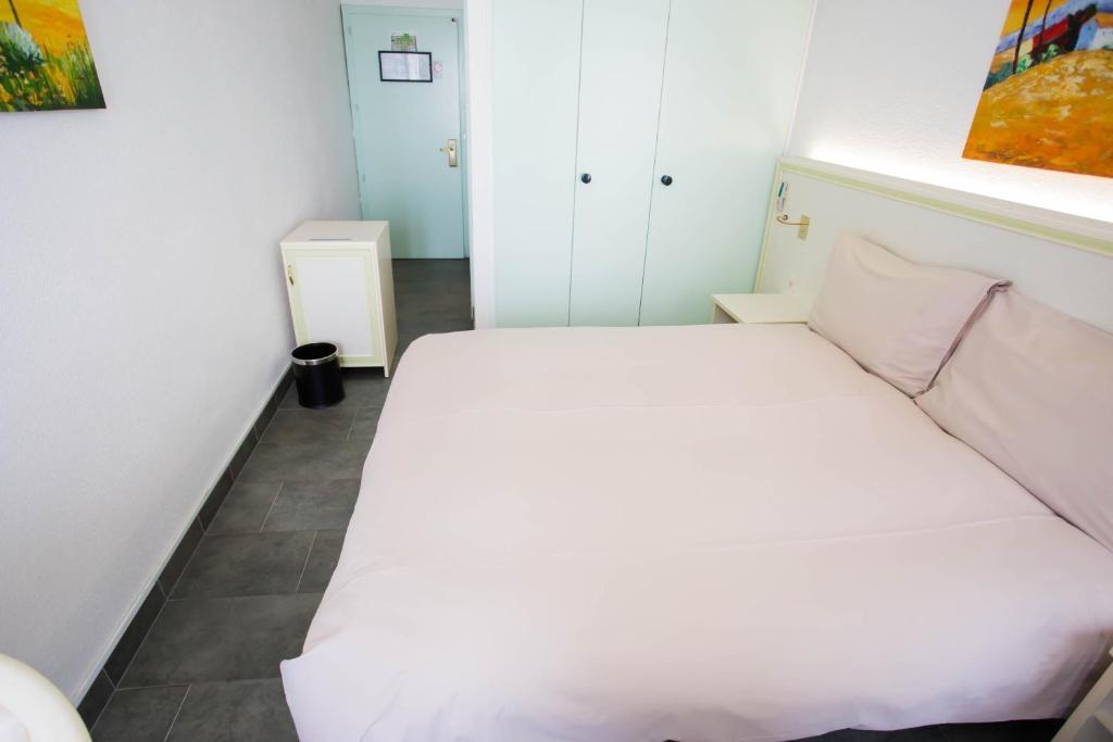 Hotel Du Port 빌레뉴브 객실 사진