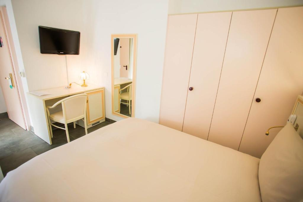Hotel Du Port 빌레뉴브 객실 사진